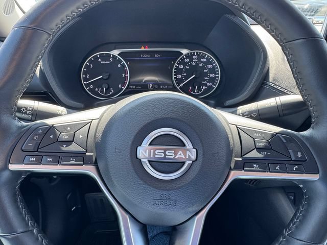 Used 2025 Nissan Sentra SV w/ All-Weather Package FWD image 24