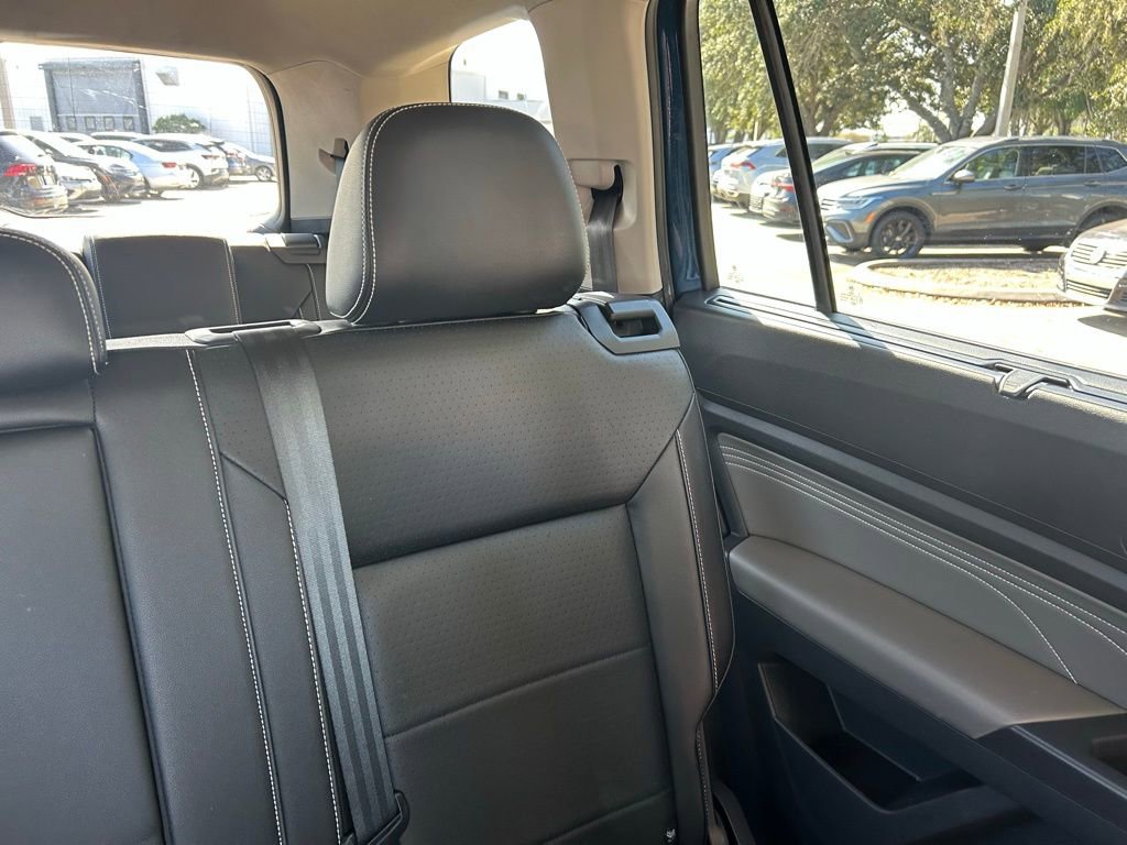 Used 2022 Volkswagen Atlas SE image 12