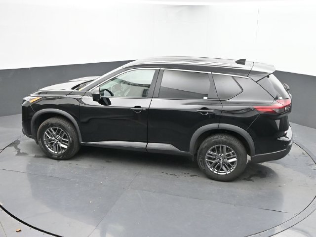 Used 2024 Nissan Rogue S AWD/4WD image 39