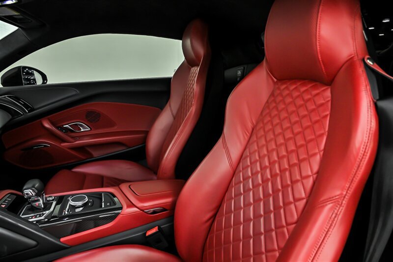 Used 2018 Audi R8 V10 plus AWD/4WD image 21
