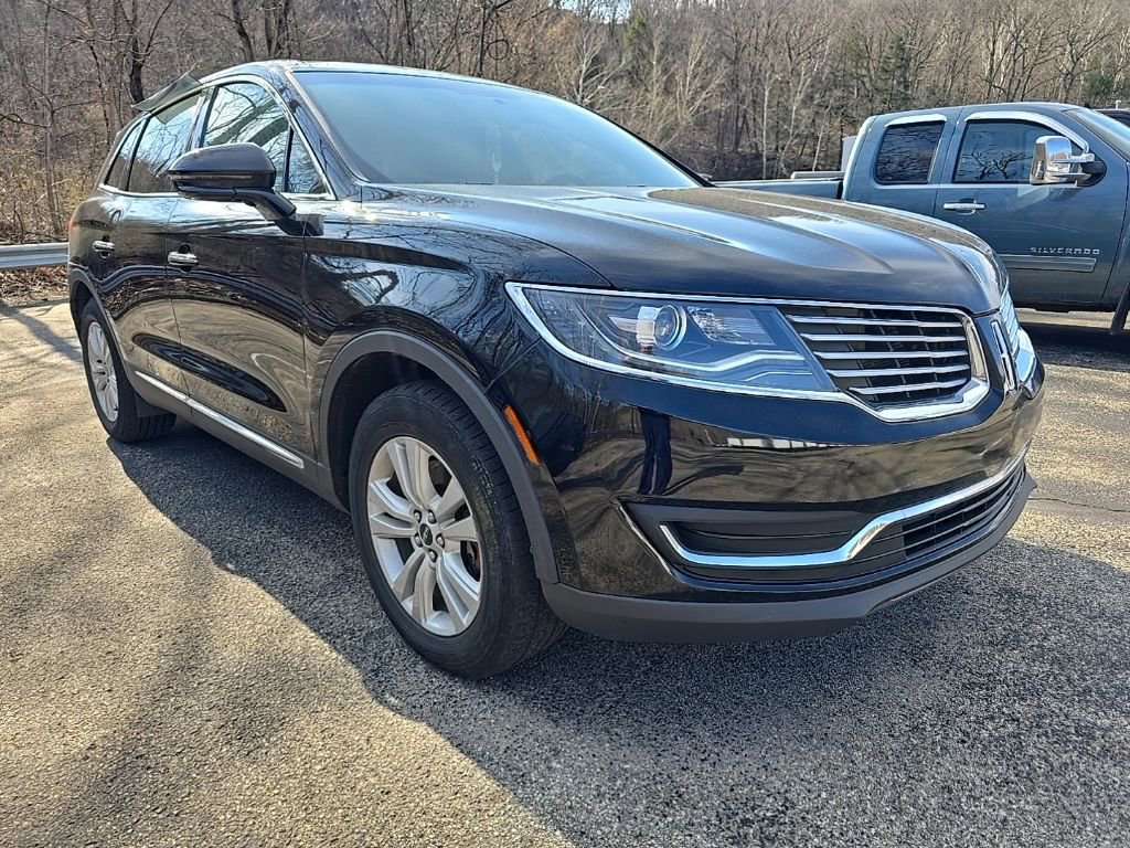 Used 2017 Lincoln MKX Premiere image 3
