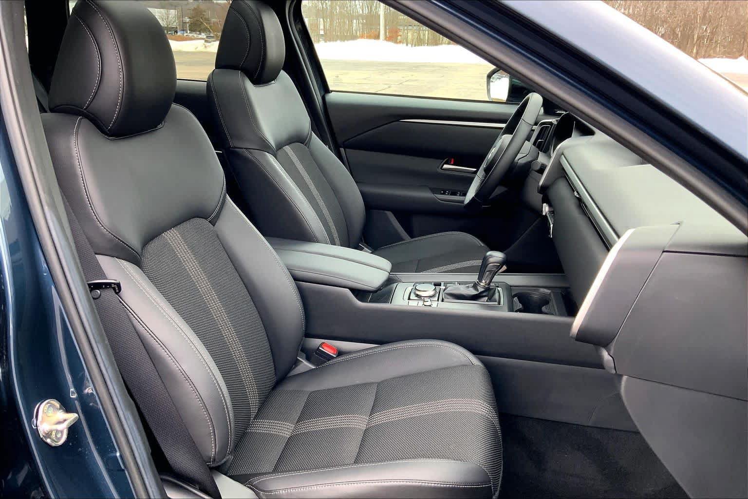 Used 2025 MAZDA CX-50 AWD 2.5 S w/ Cargo Package image 7