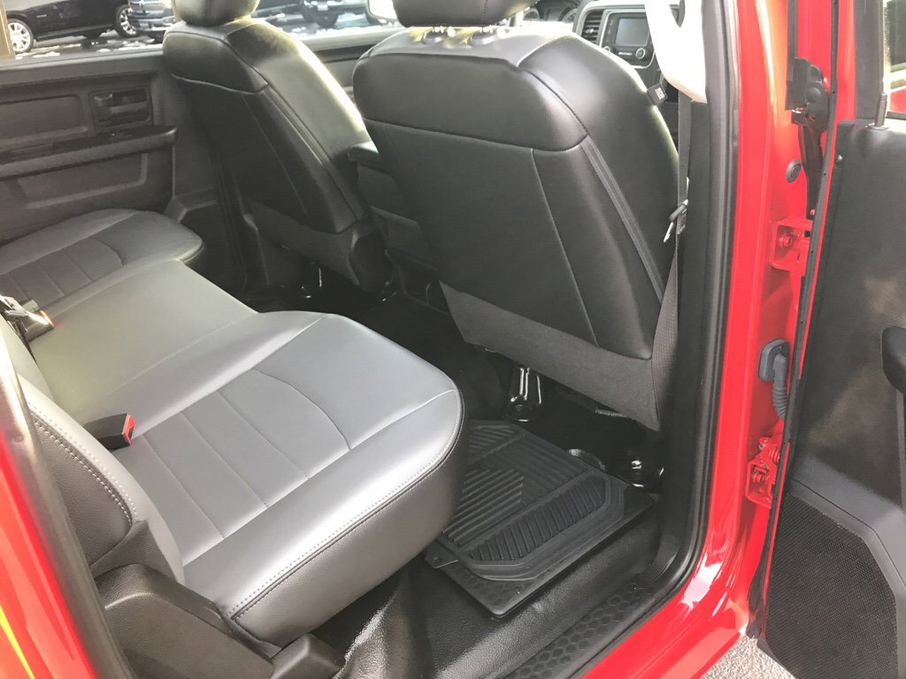 Certified 2021 RAM 1500 Tradesman w/ Chrome Appearance Group image 29