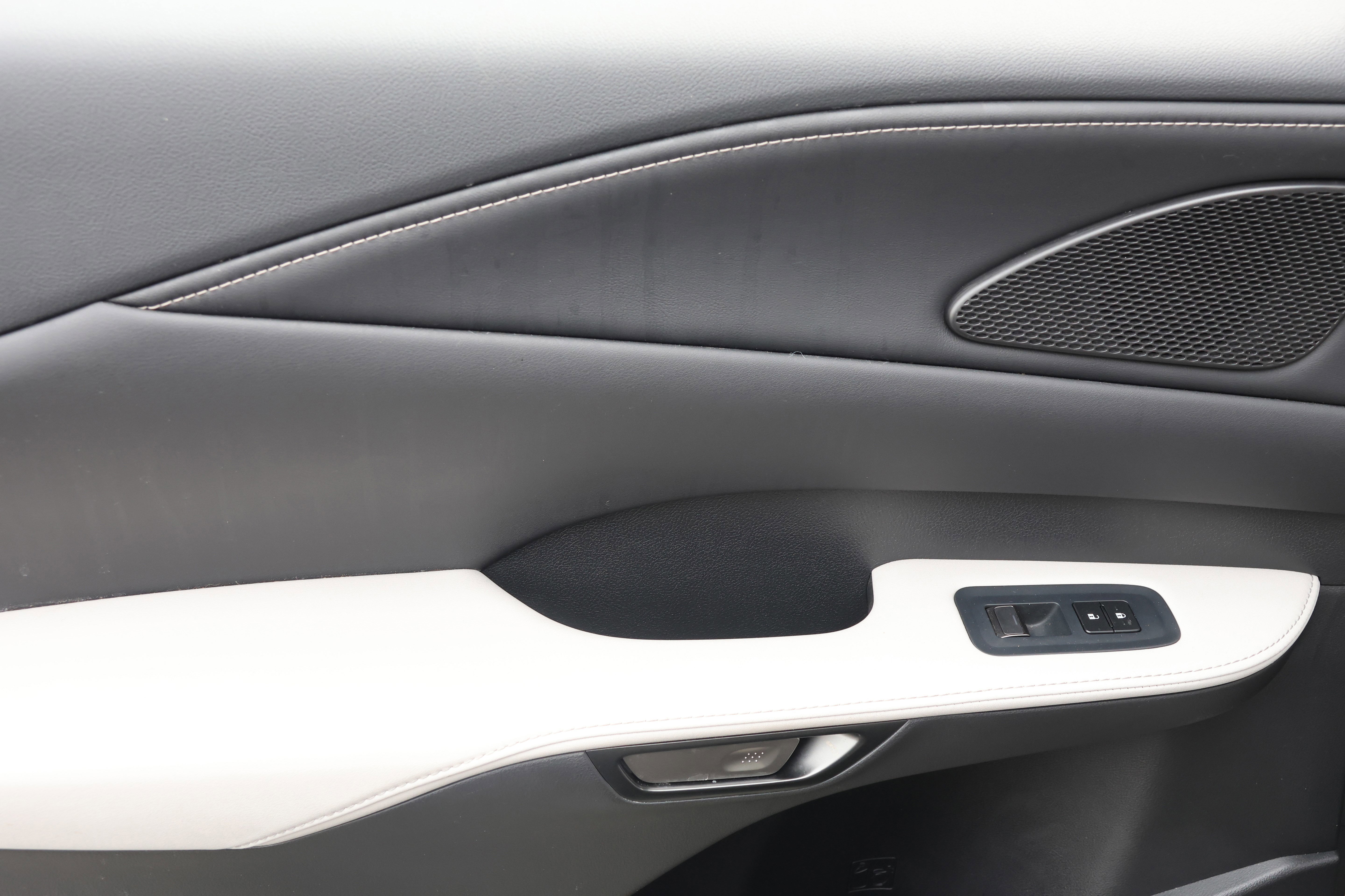 Certified 2025 Lexus RX 350 Premium Plus image 35