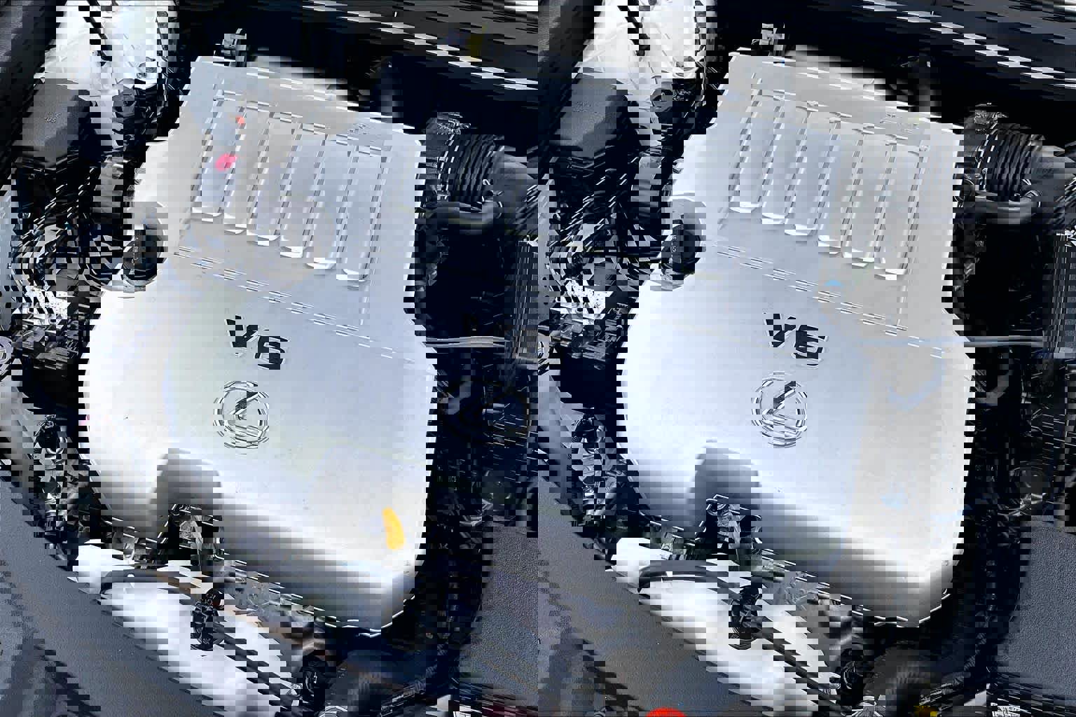 Used 2016 Lexus ES 350 w/ Navigation System Package image 31