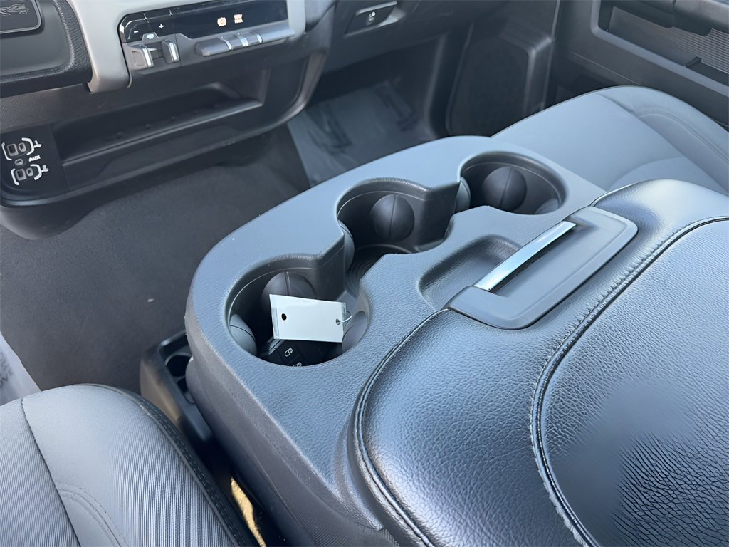 Used 2024 RAM 3500 Big Horn image 35