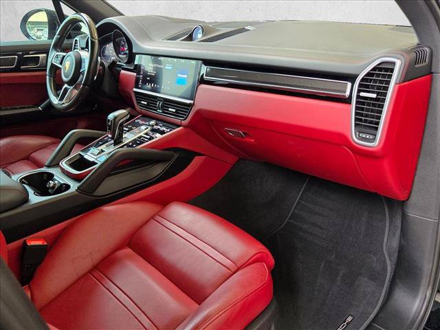 Used 2019 Porsche Cayenne AWD/4WD image 24