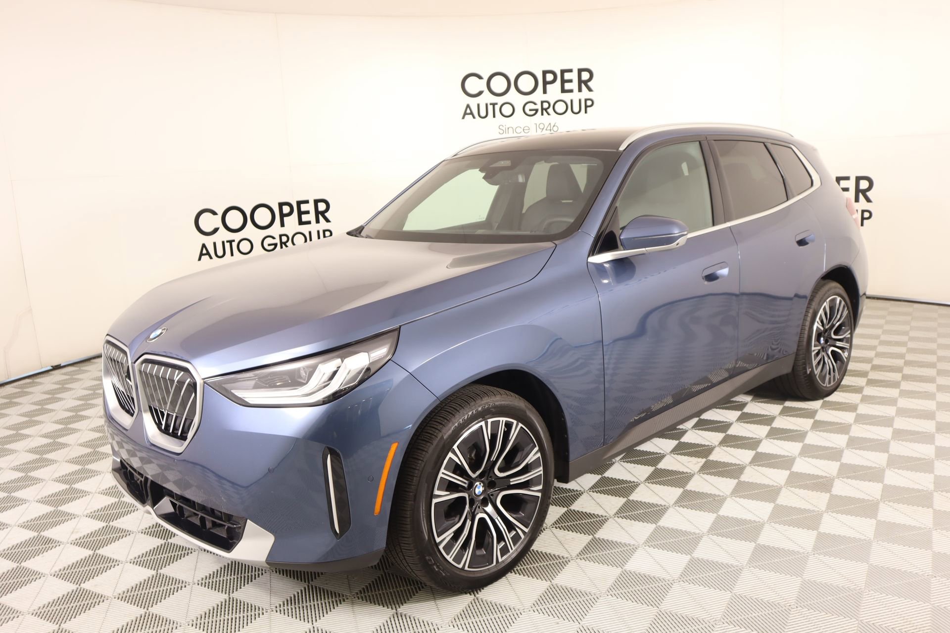 Used 2025 BMW X3 xDrive30i image 10