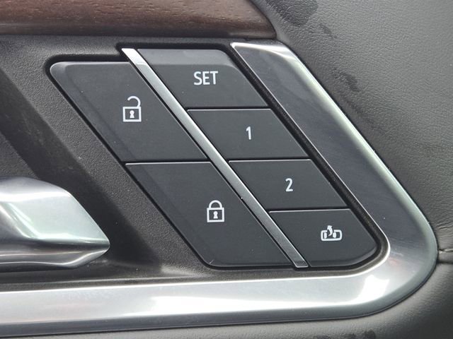 Used 2024 GMC Sierra 1500 Denali Ultimate image 13