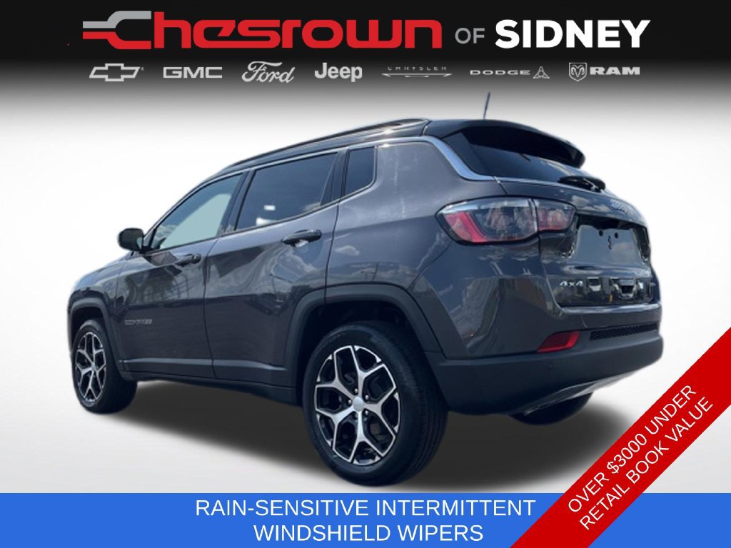 Used 2024 Jeep Compass Limited AWD/4WD image 15