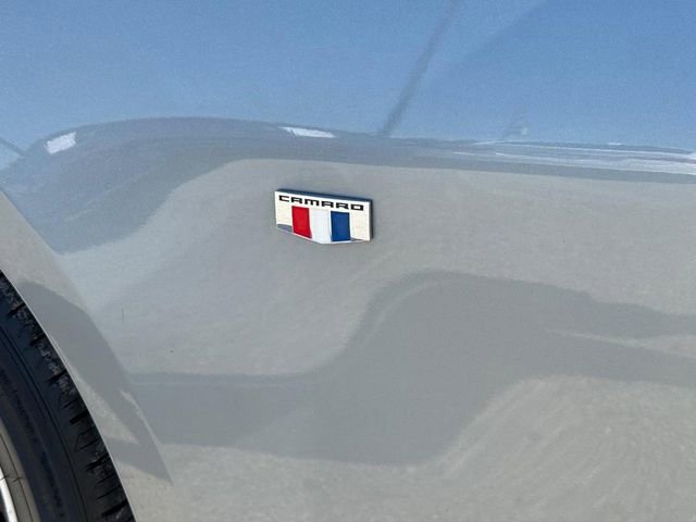 Used 2023 Chevrolet Camaro LT RWD image 10