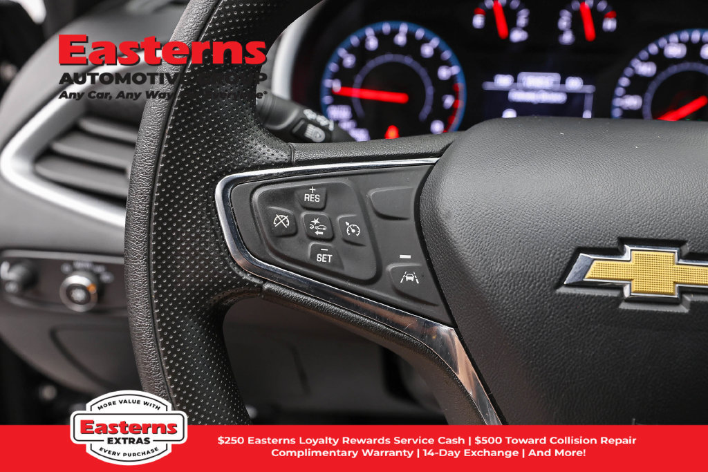 Used 2023 Chevrolet Malibu LT FWD image 16