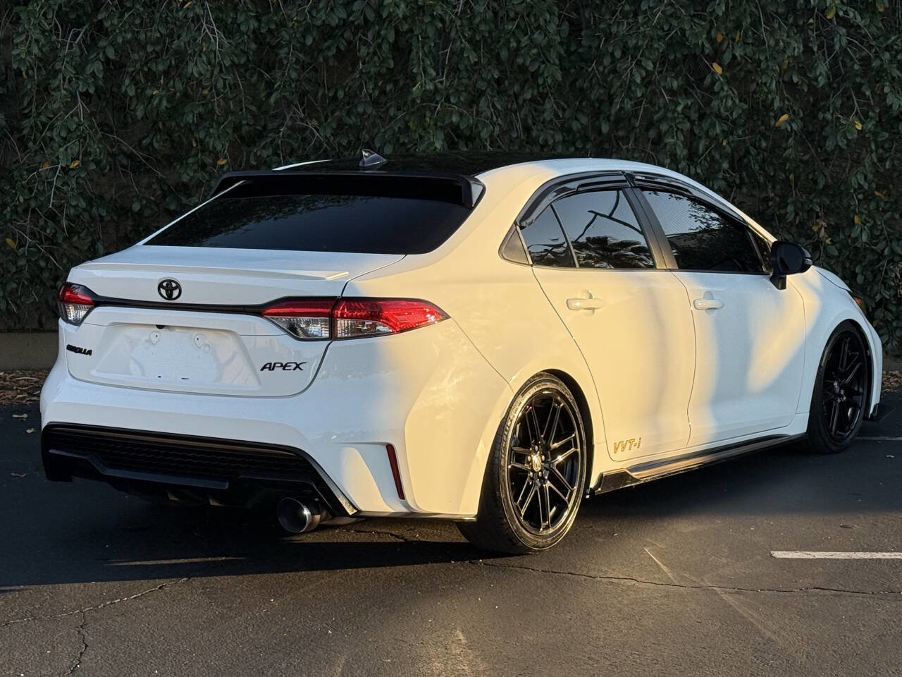 Used 2021 Toyota Corolla SE image 5