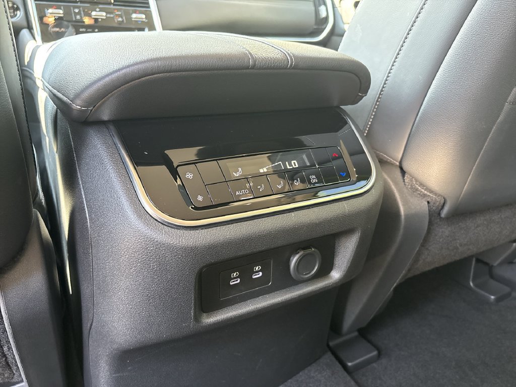 Certified 2026 Nissan Armada SV AWD/4WD image 19