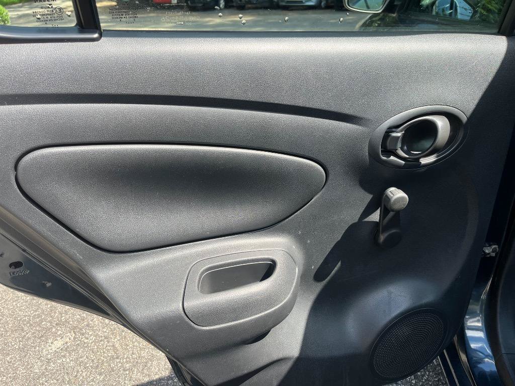 Used 2017 Nissan Versa S FWD image 20