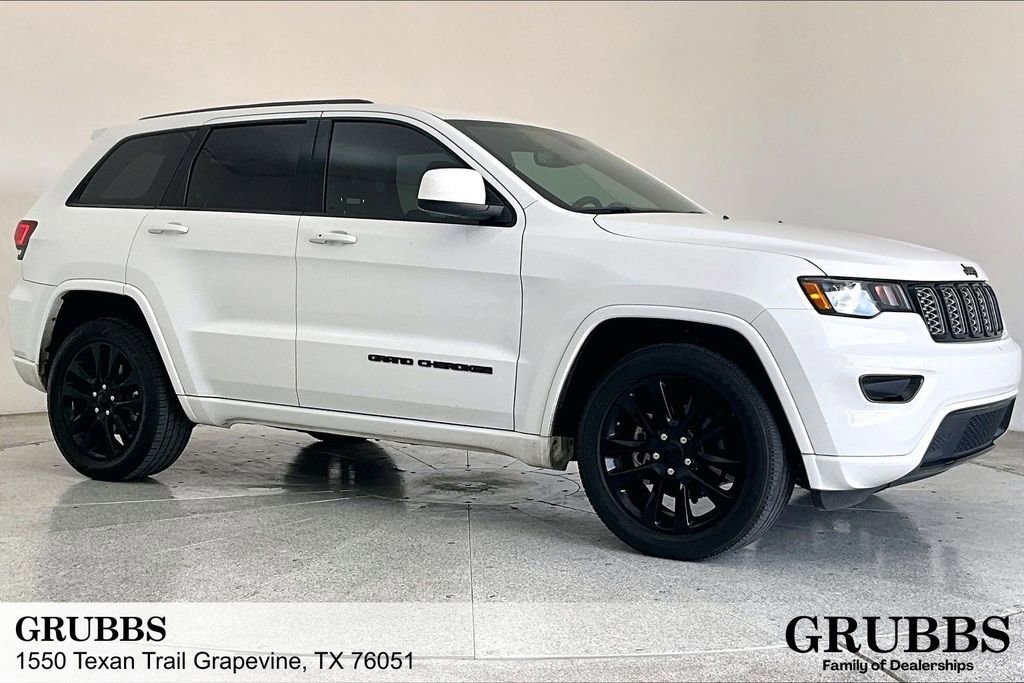 Used 2019 Jeep Grand Cherokee Altitude image 1