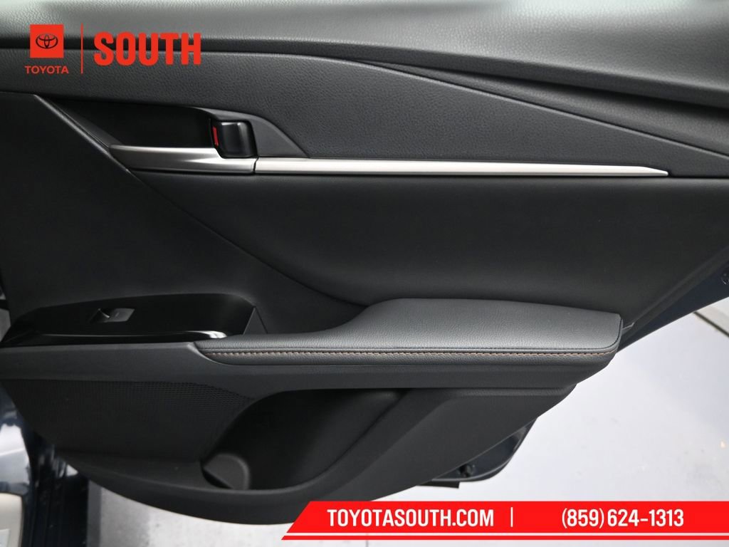 Used 2026 Toyota Camry XLE image 26