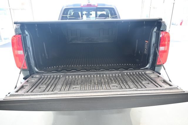 Used 2019 Chevrolet Colorado LT w/ LT Convenience Package RWD image 7