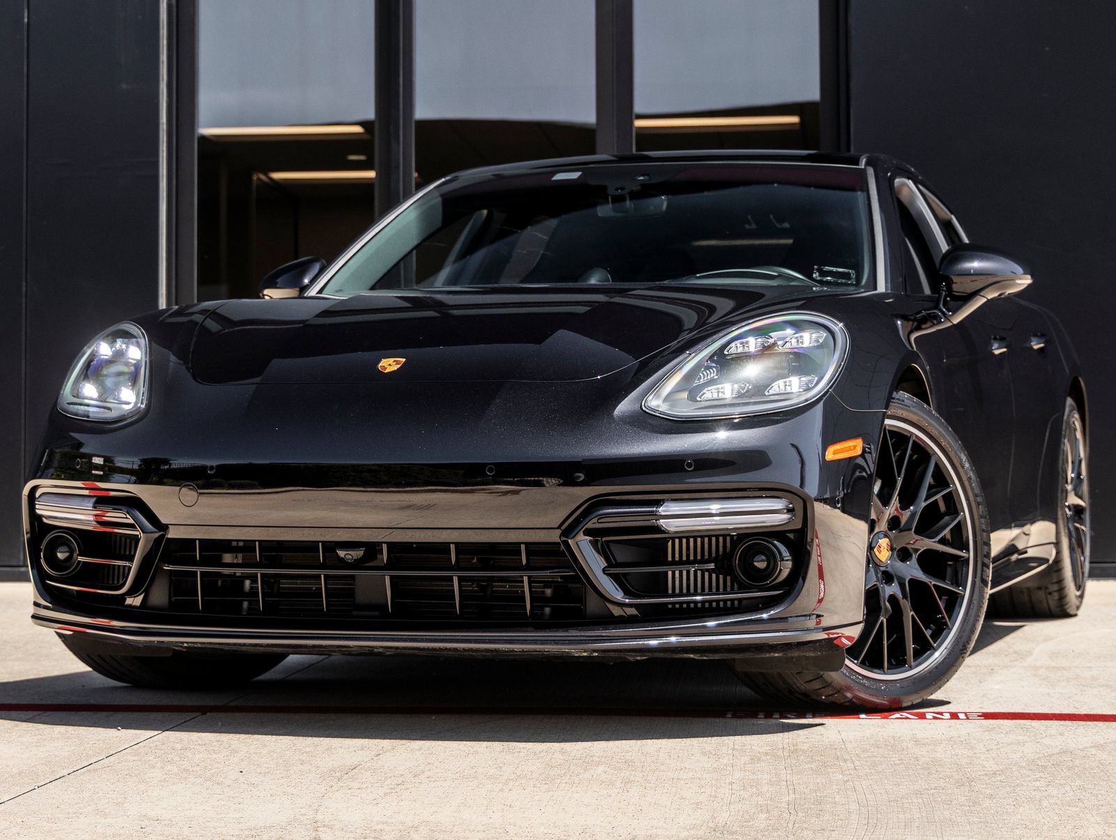 Certified 2023 Porsche Panamera 4S AWD/4WD image 1