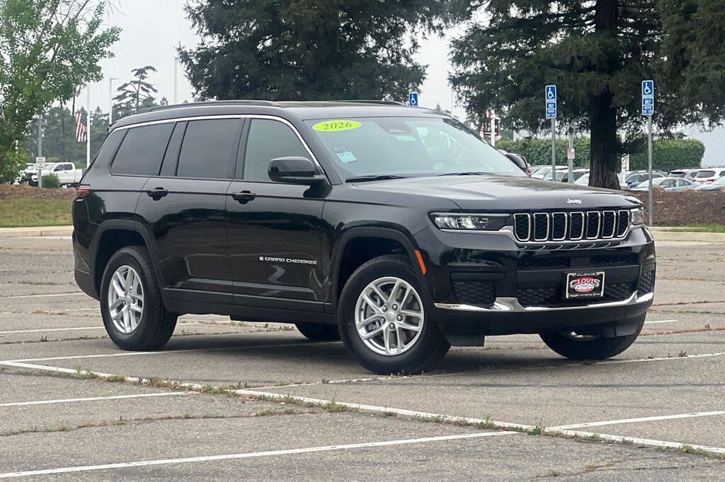 New 2026 Jeep Grand Cherokee L 4WD image 2