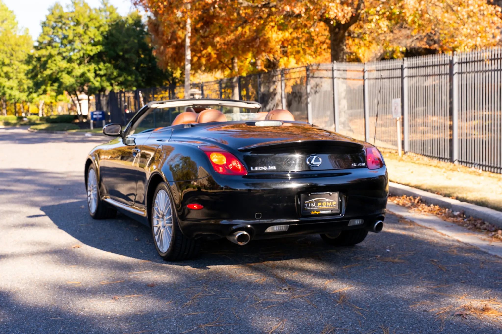 Used 2003 Lexus SC 430 Convertible image 8