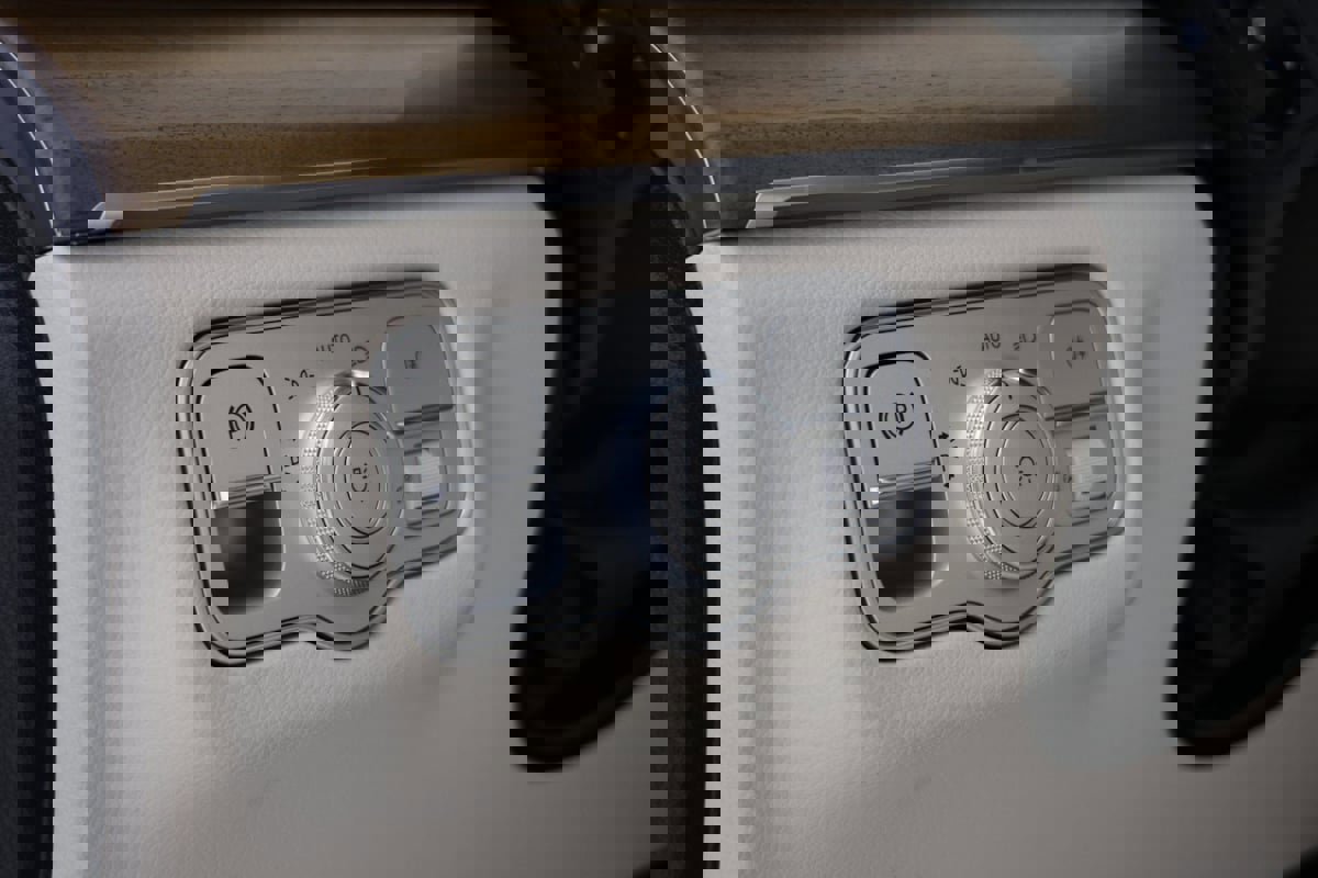 Used 2022 Mercedes-Benz GLS 450 GLS 450 image 25