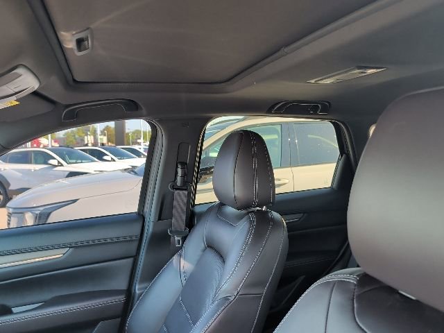 Used 2024 MAZDA CX-5 Signature AWD/4WD image 11