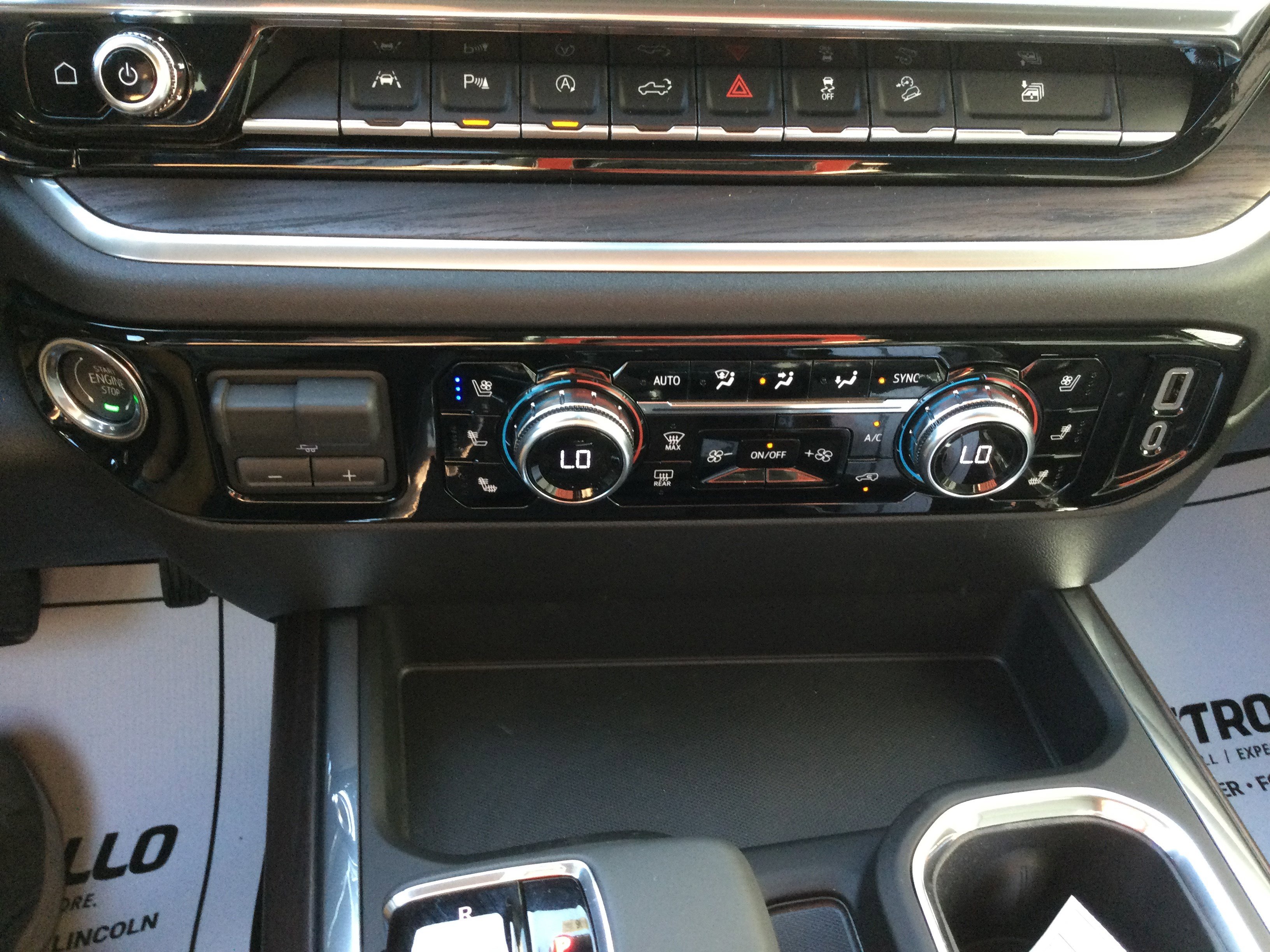 New 2026 GMC Sierra 1500 SLT w/ SLT Premium Plus Package image 13