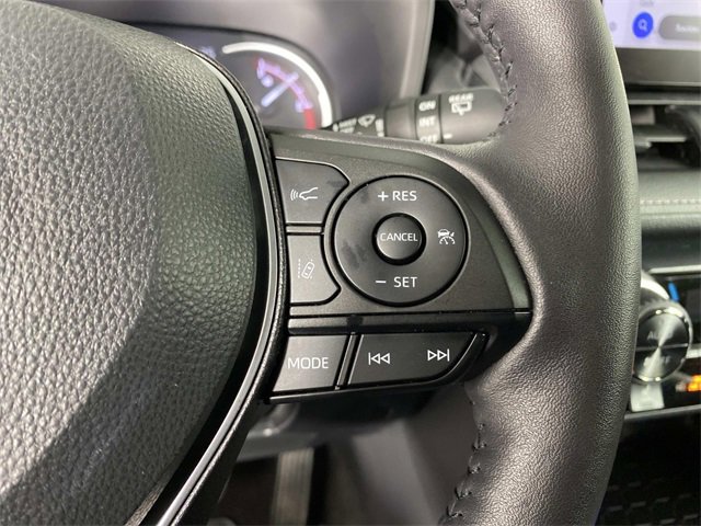 Used 2023 Toyota RAV4 XLE image 17