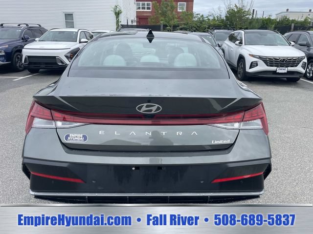 Used 2024 Hyundai Elantra Limited FWD image 4