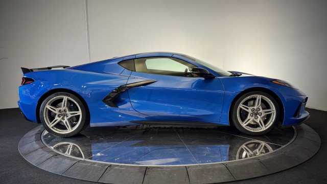 Used 2024 Chevrolet Corvette Stingray Premium Cpe w/ Z51 Performance Package RWD image 29
