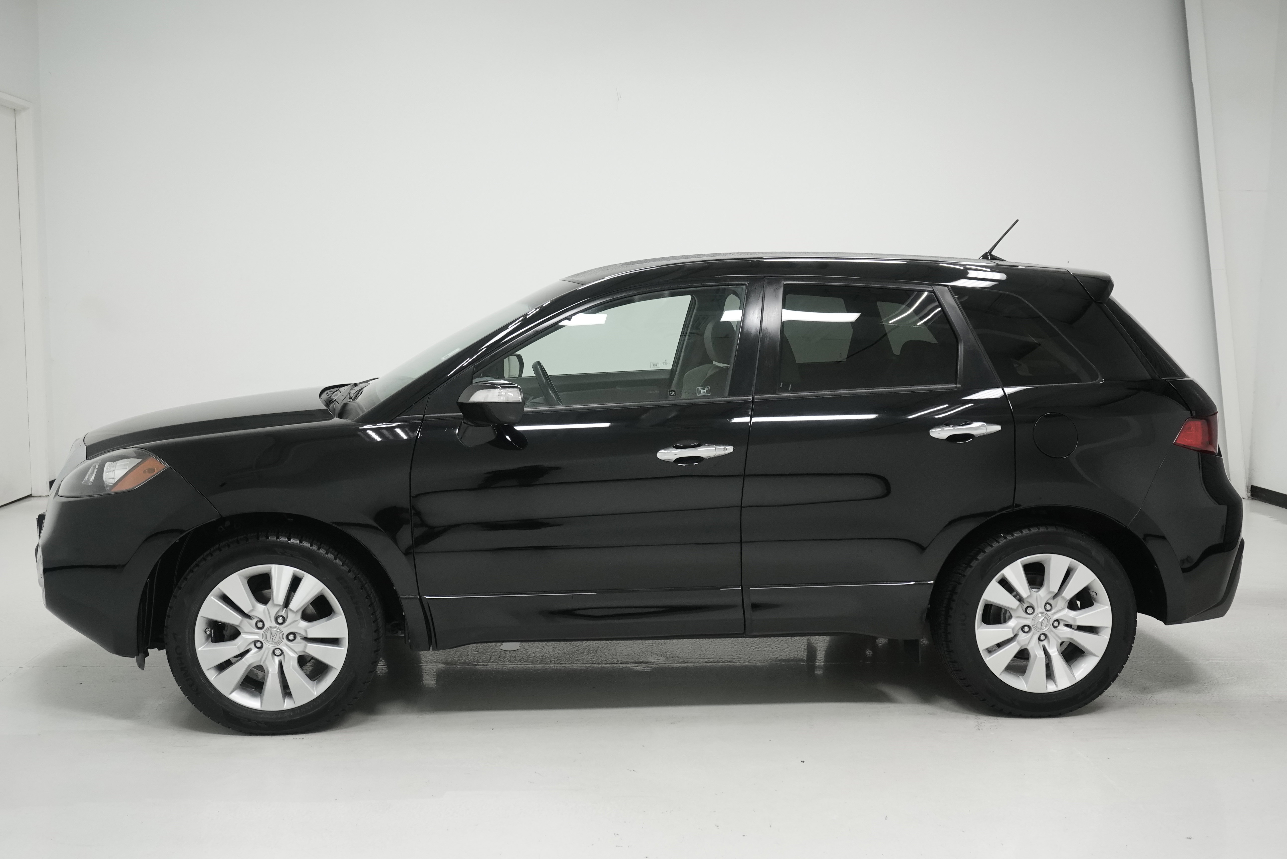 Used 2011 Acura RDX SH-AWD image 7