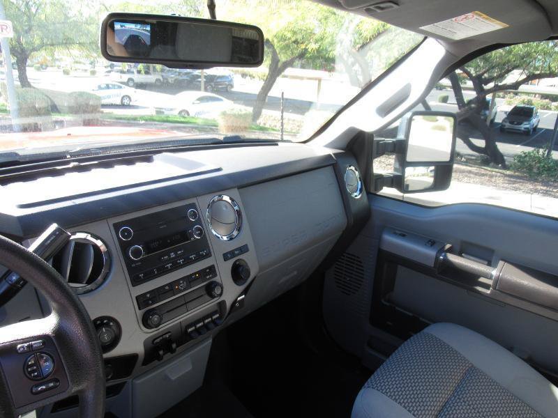 Used 2013 Ford F350 XLT w/ XLT Premium Pkg AWD/4WD image 2