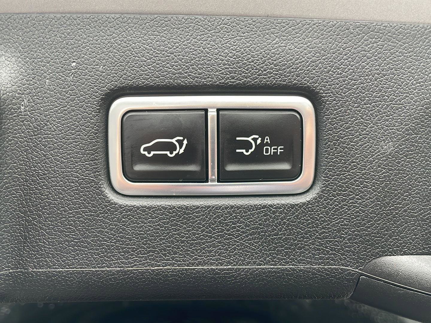 Used 2025 Kia Sorento SX AWD/4WD image 33