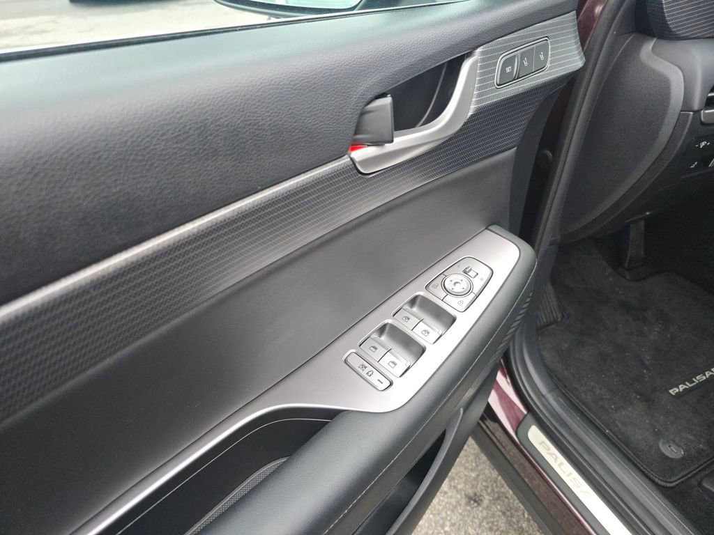Used 2023 Hyundai Palisade Limited image 11