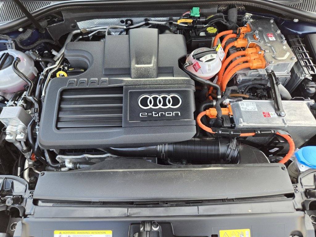 Used 2017 Audi A3 e-tron Premium w/ Sport Package FWD image 40