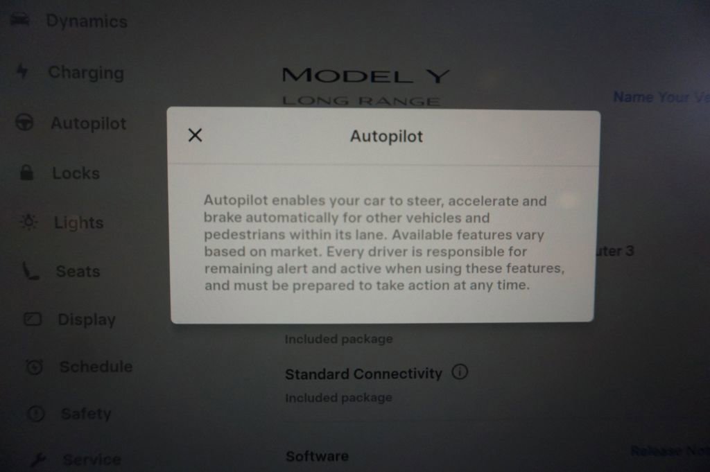 Used 2023 Tesla Model Y Long Range image 12