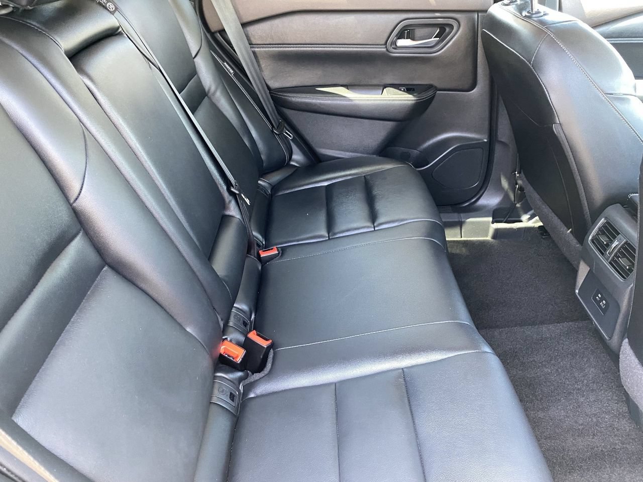 Certified 2023 Nissan Rogue SL FWD image 12