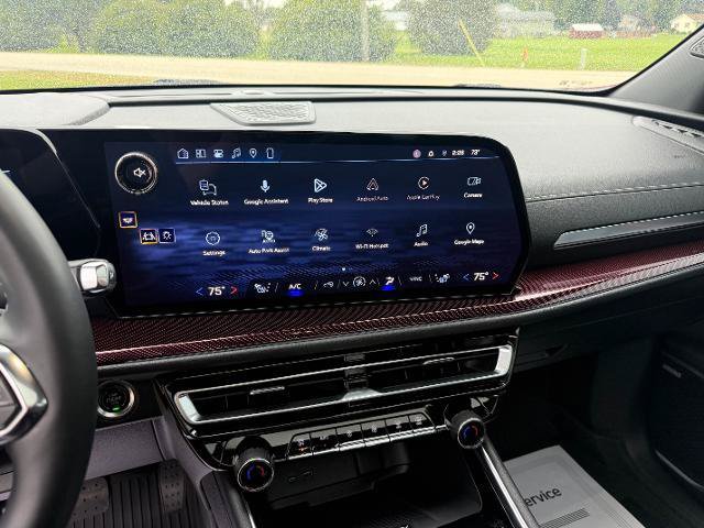 Certified 2024 Chevrolet Traverse Z71 w/ Enhanced Driving Package AWD/4WD image 15