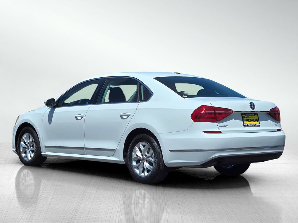 Used 2016 Volkswagen Passat 1.8T S FWD image 6
