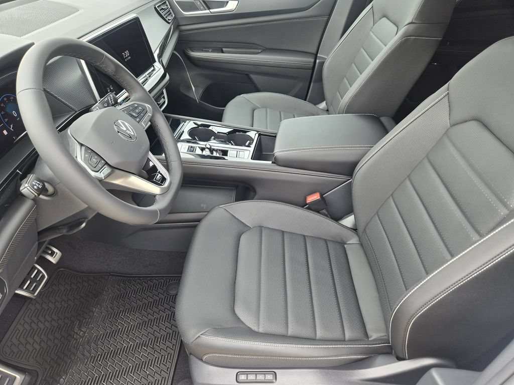 New 2026 Volkswagen Atlas Cross Sport SEL R-Line AWD/4WD image 12