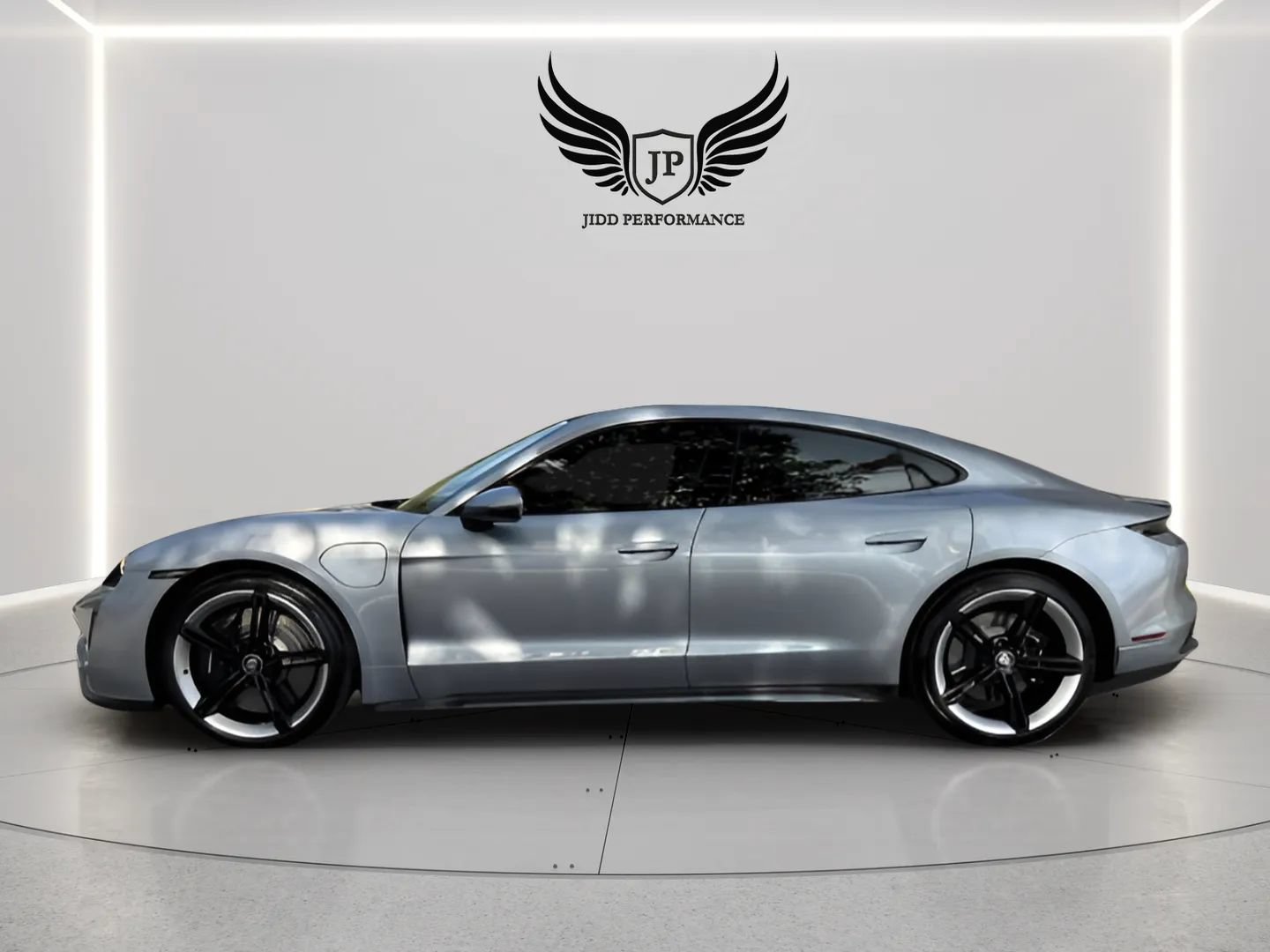 Used 2020 Porsche Taycan 4S AWD/4WD image 4