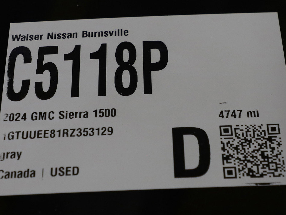 Used 2024 GMC Sierra 1500 AT4 image 34