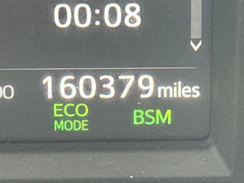 Used 2016 Toyota RAV4 SE FWD image 22