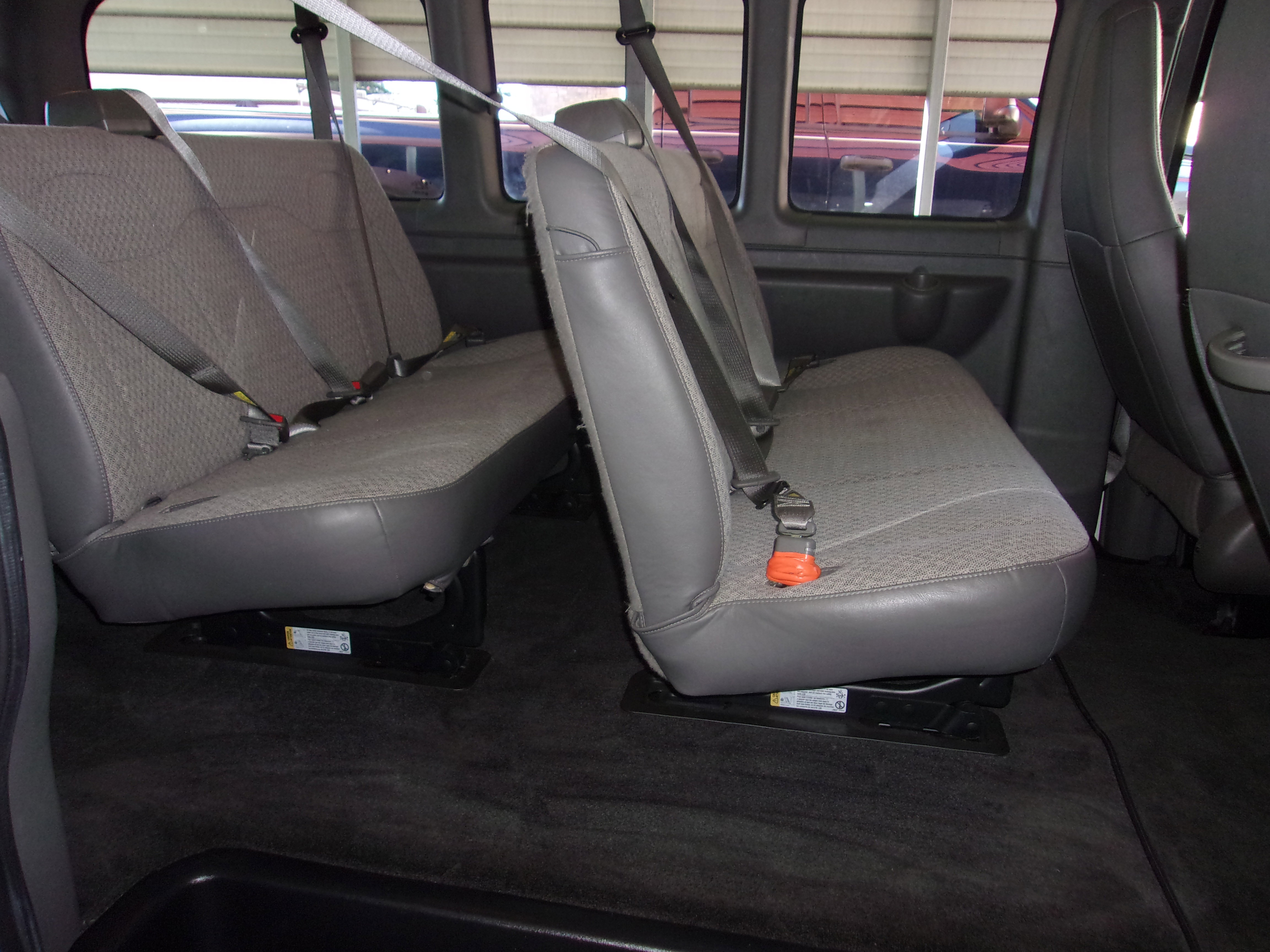 Used 2016 Chevrolet Express 3500 LT w/ LT Preferred Equipment Group image 20