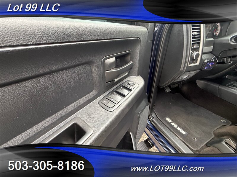 Used 2015 RAM 3500 Tradesman w/ Chrome Appearance Group AWD/4WD image 34