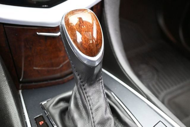 Used 2016 Cadillac SRX Luxury w/ Driver Awareness Package AWD/4WD image 21