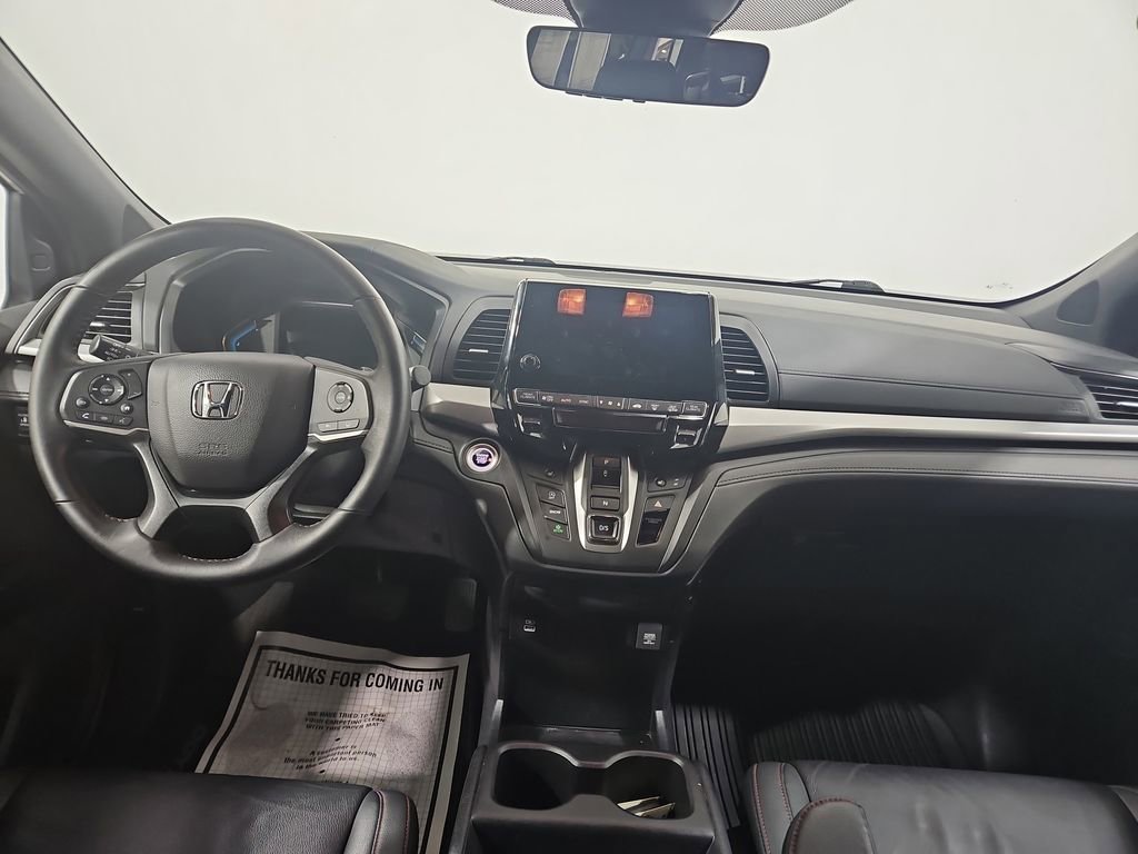 Used 2024 Honda Odyssey Sport image 12