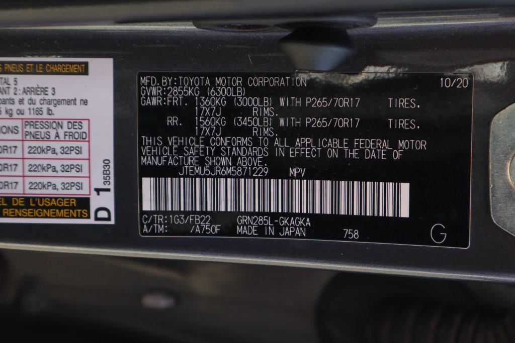 Used 2021 Toyota 4Runner SR5 AWD/4WD image 51