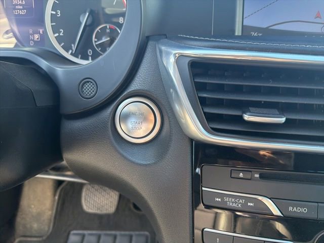 Used 2019 INFINITI QX30 Premium w/ Navigation Package image 22